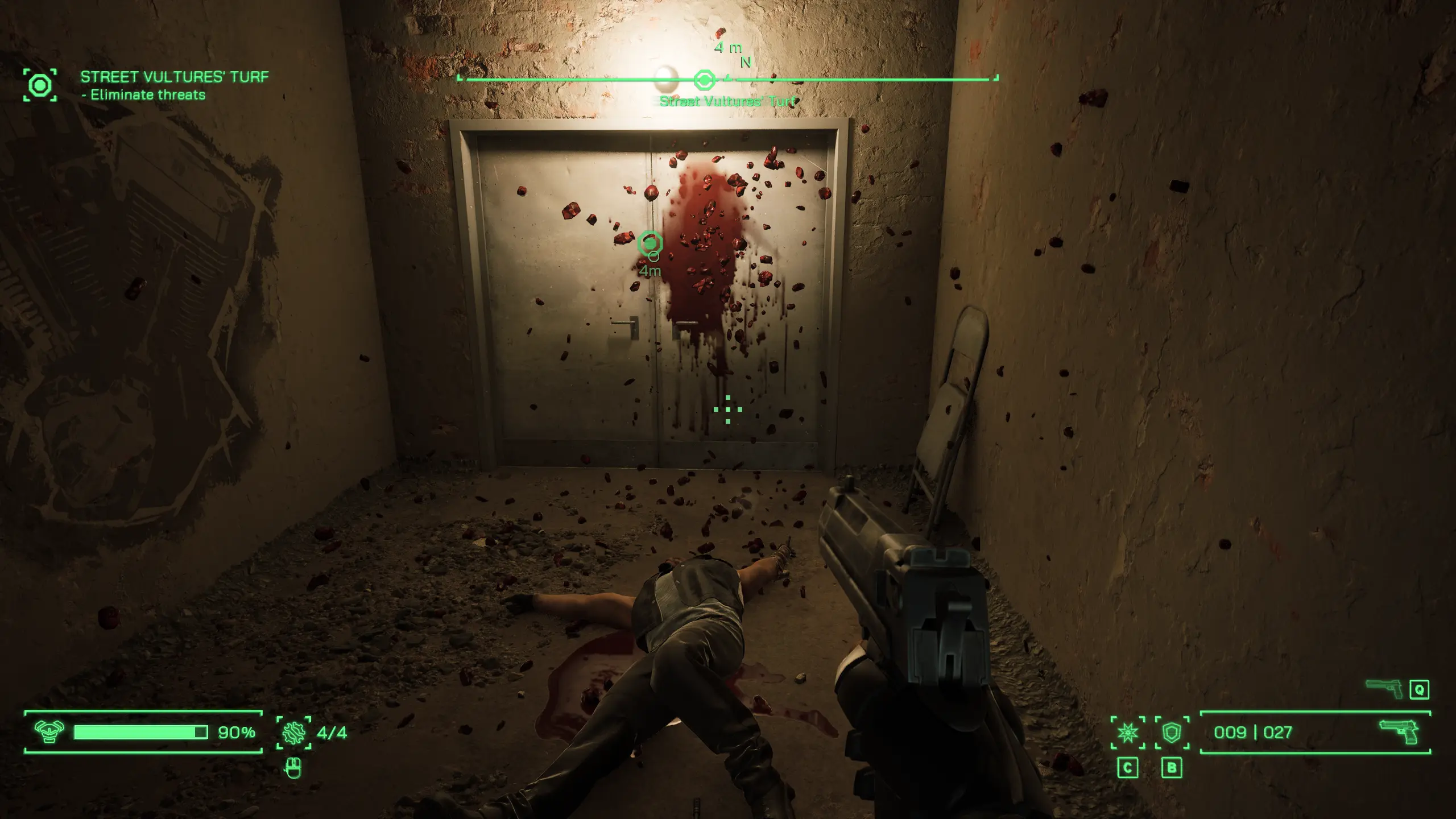 Игра очень мясная, а если качнуть апгрейд на большую жестокость, то тогда вы более часто будете видеть мозги на стенах или то, как отрываете врагам руки и ноги.