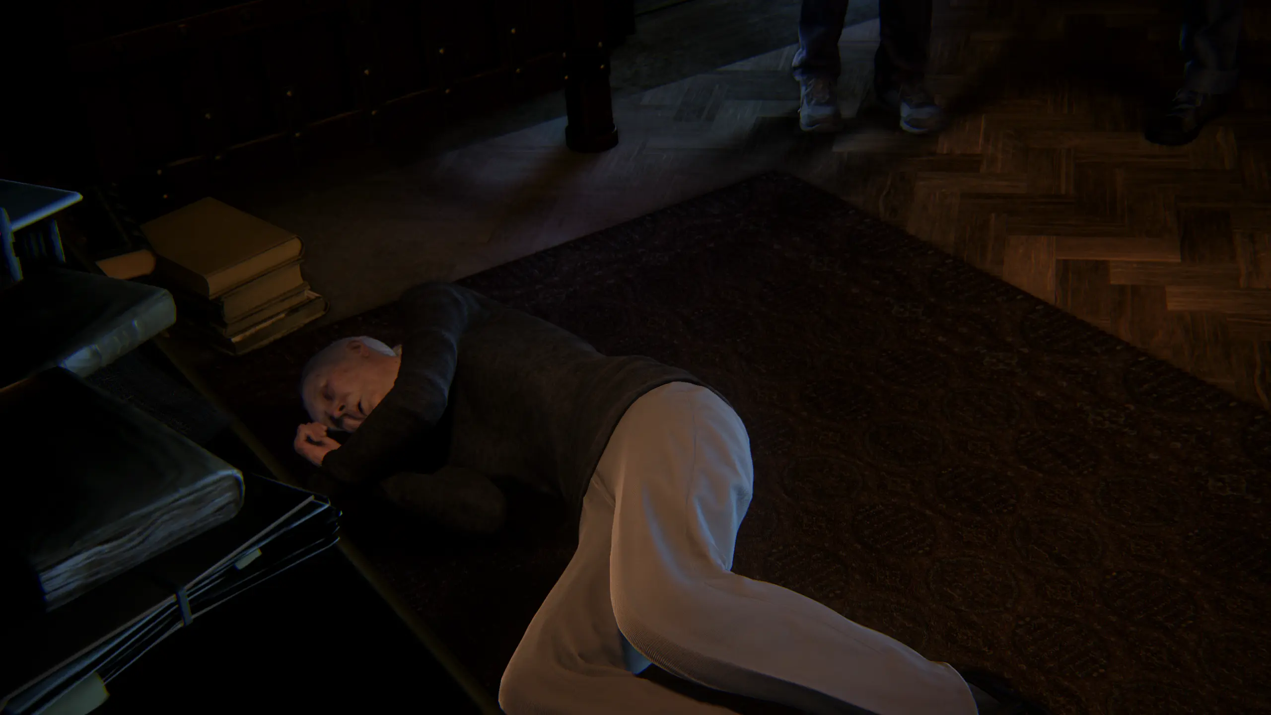 Самое ржачное что она там же и умирает как только отдаёт дневник их мамы я с этого реально ржал.