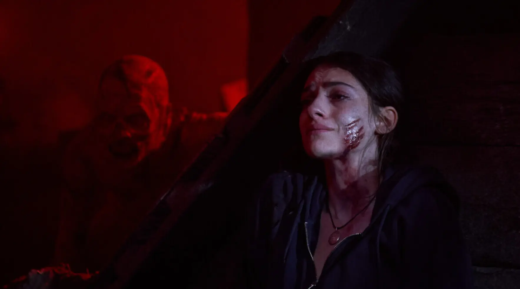 Когда встретила в магазине распространителей услуг и пытаешься пройти мимо незамеченной.