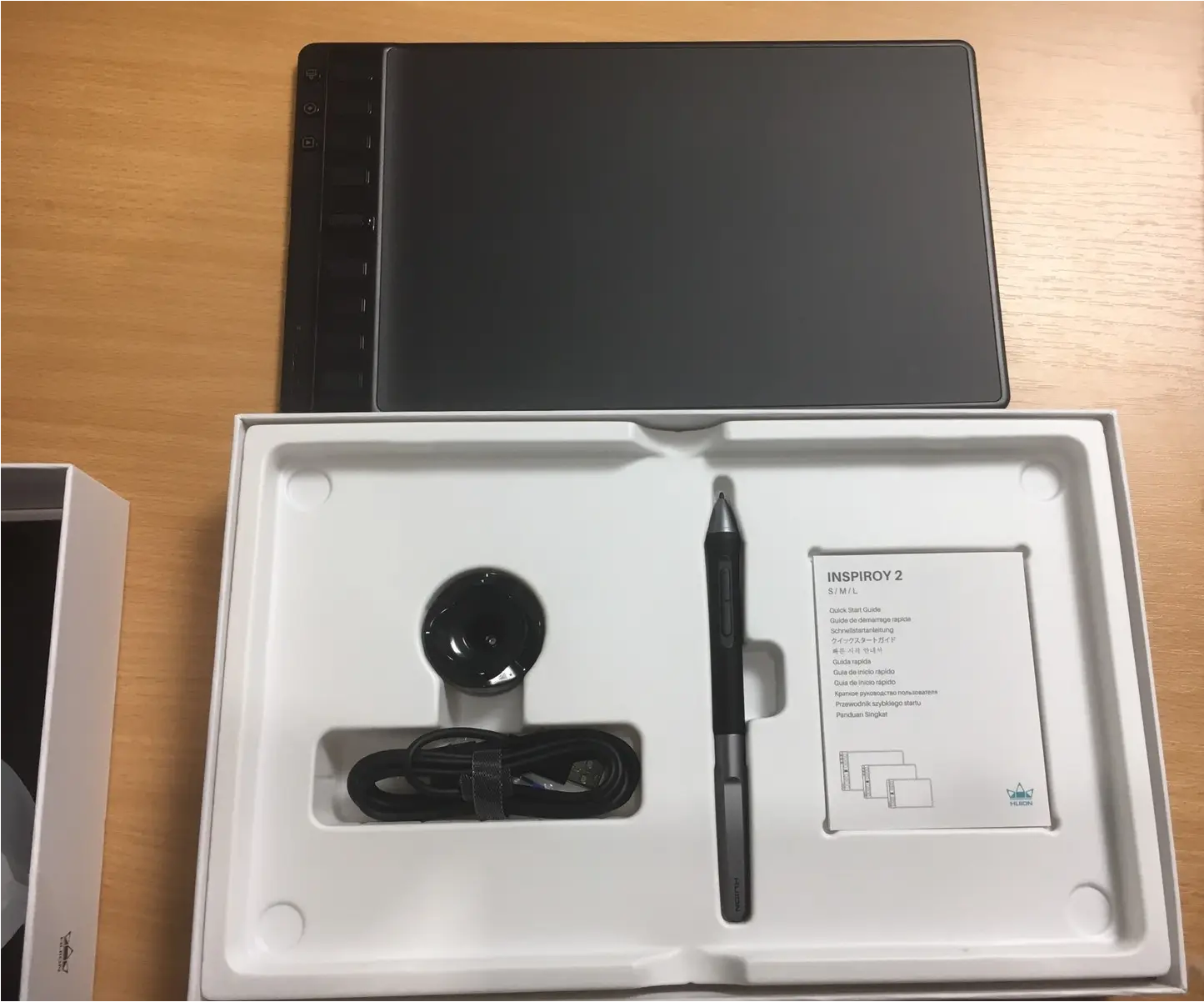 содержимое коробки