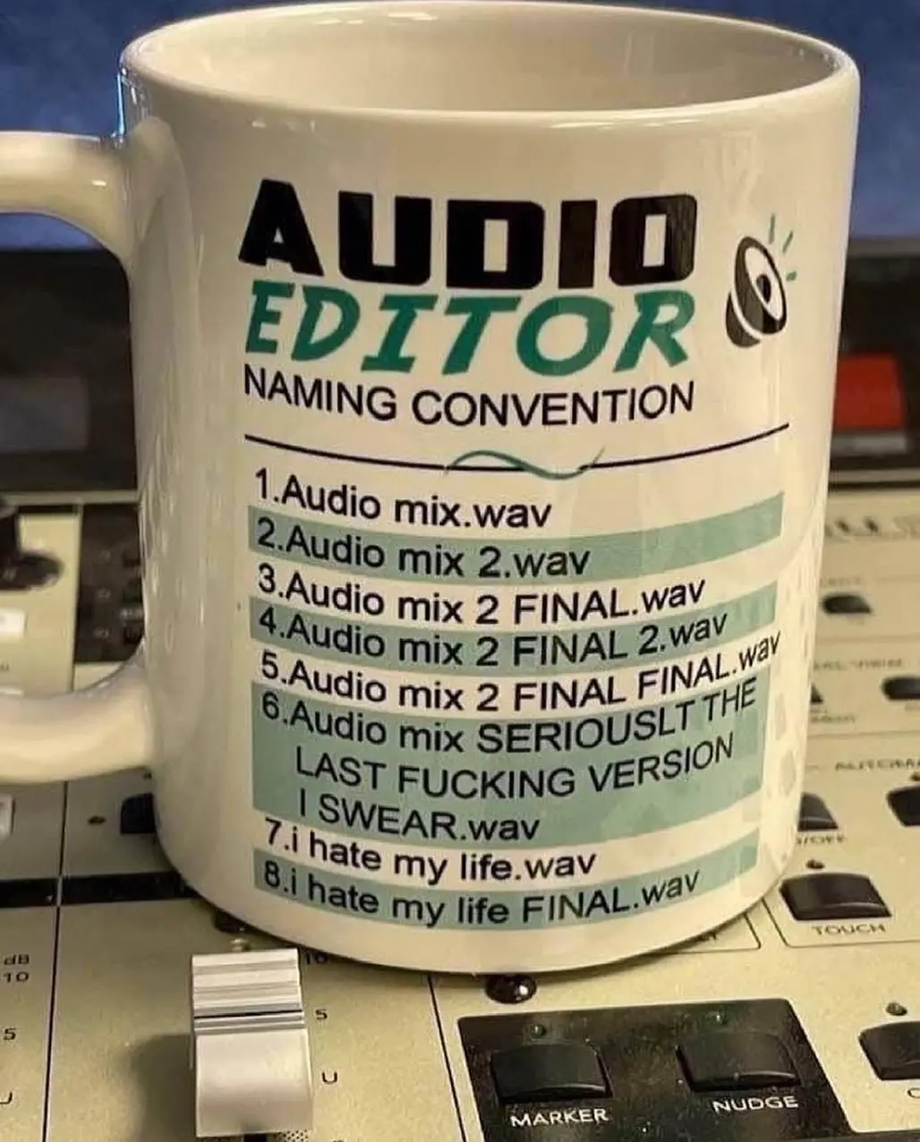 Картинка, идеально описывающая мой процесс работы над альбомом