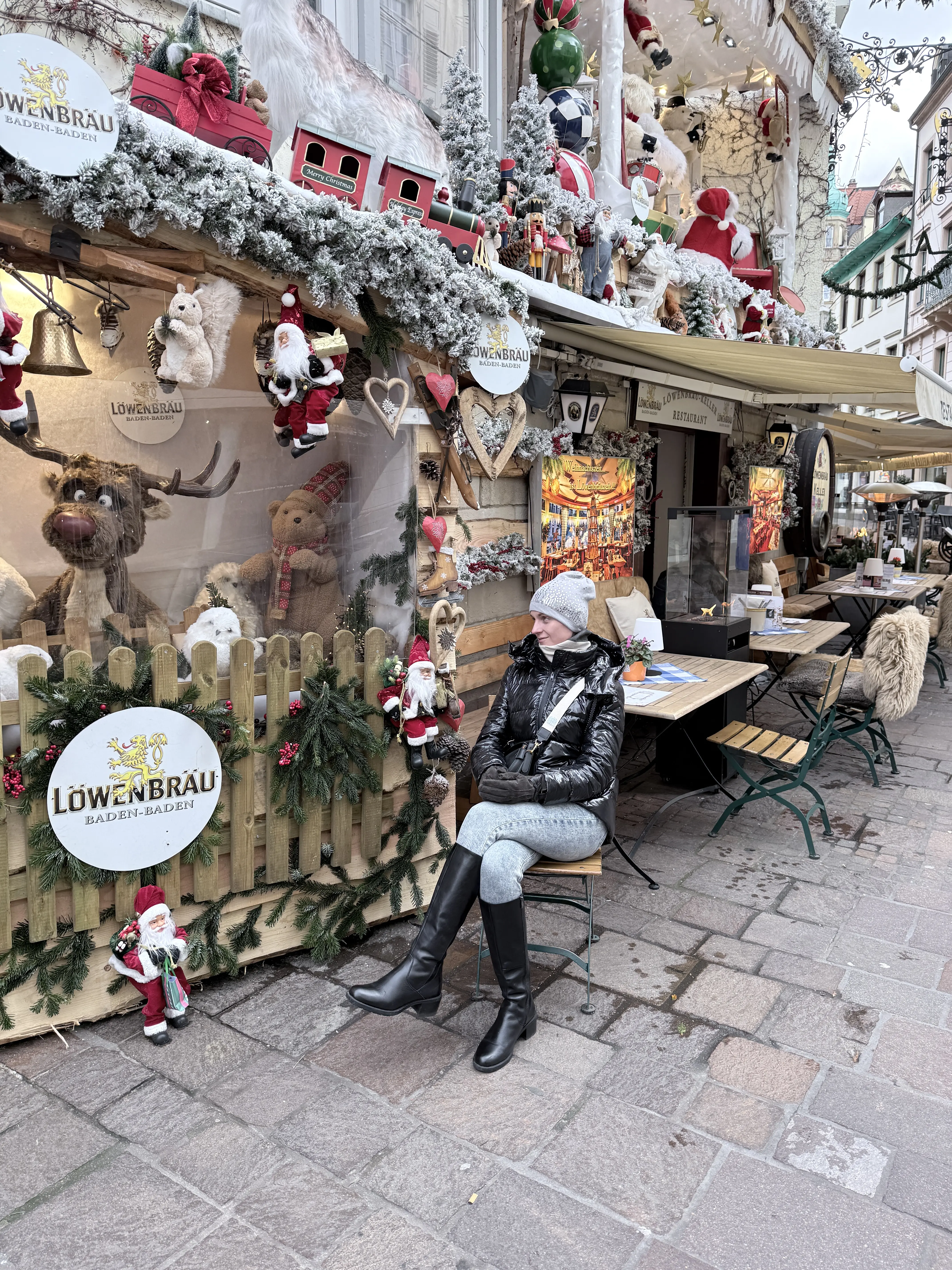 Встретила тут одного оленя, я ему улыбаюсь, а он игнорит 🦦