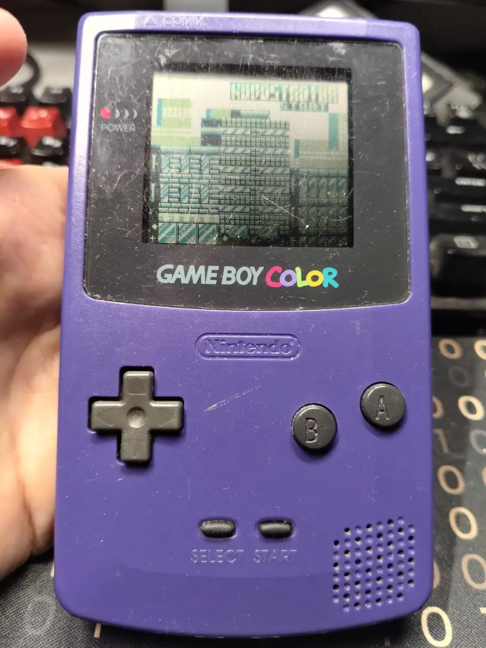 На GameBoy Color (да, он убитый, но для тестирования сойдет)