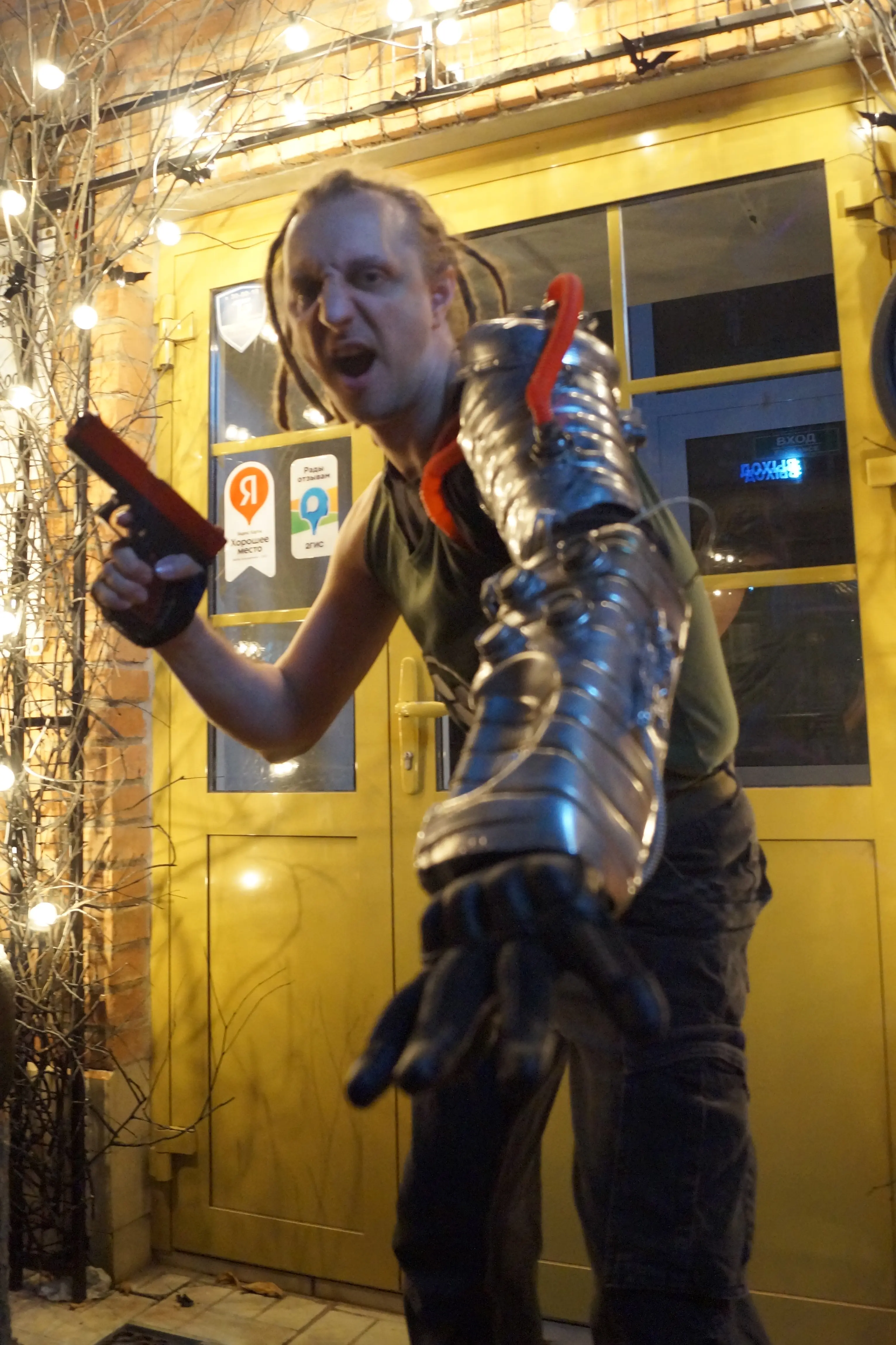 Немного фоток в образе с самой вечеринки