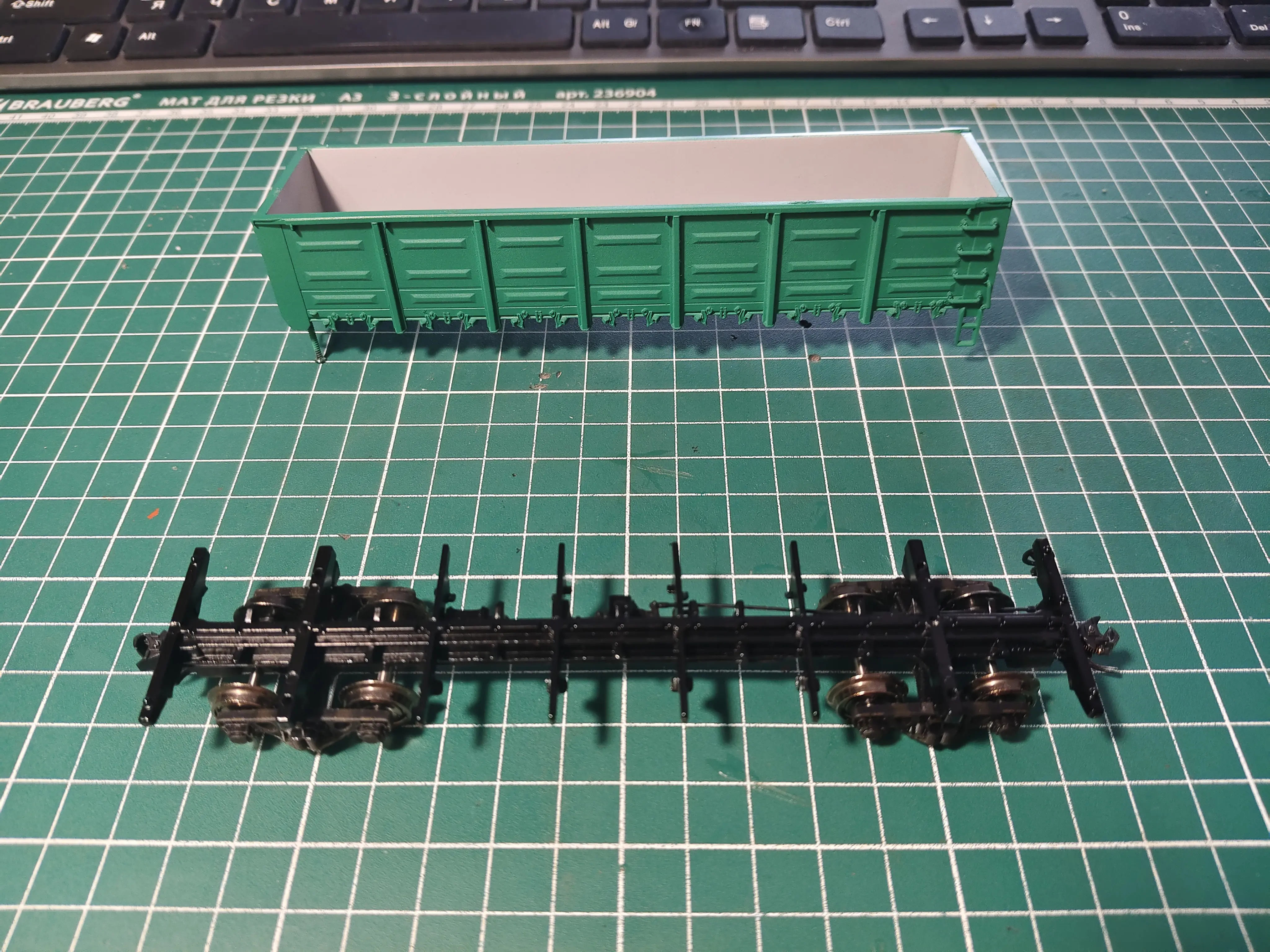 Болел неделю, запилил вагончик