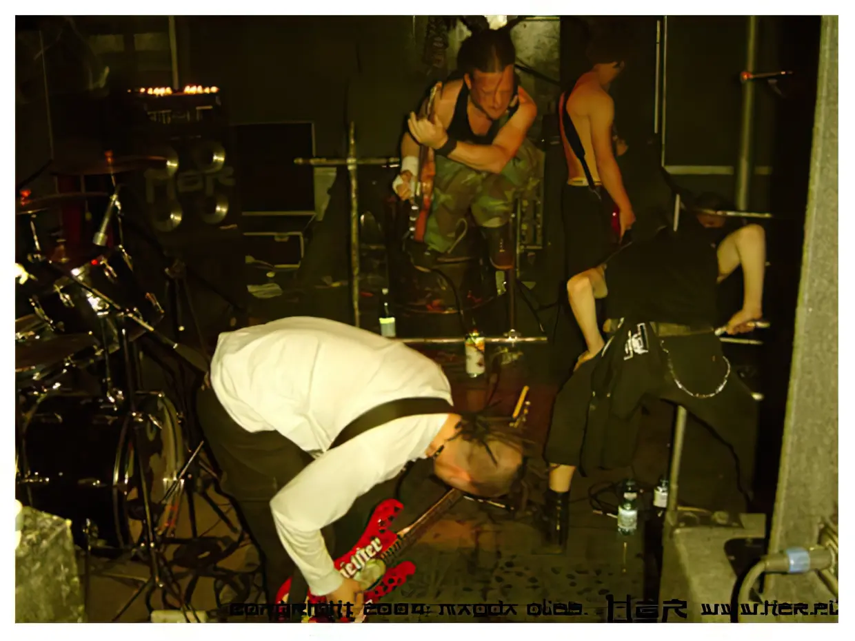 Энергия буквально прет через экран