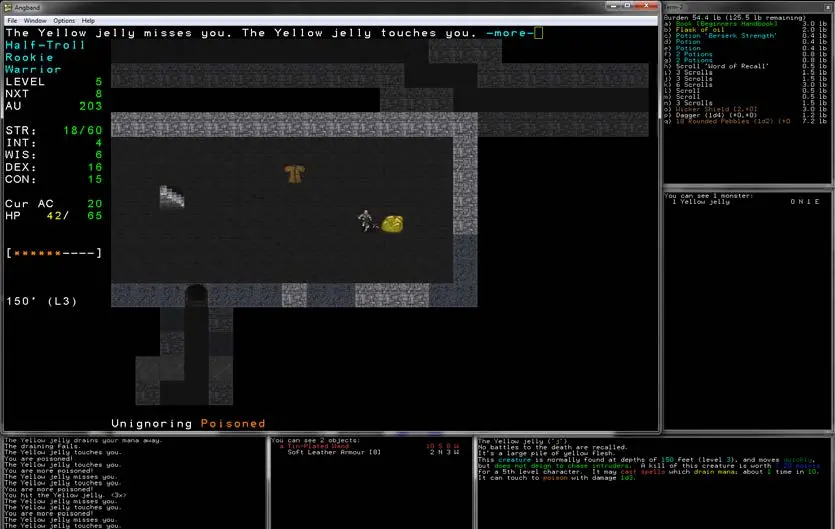 Angband поддерживает как тайловую, так и ASCII-графику.