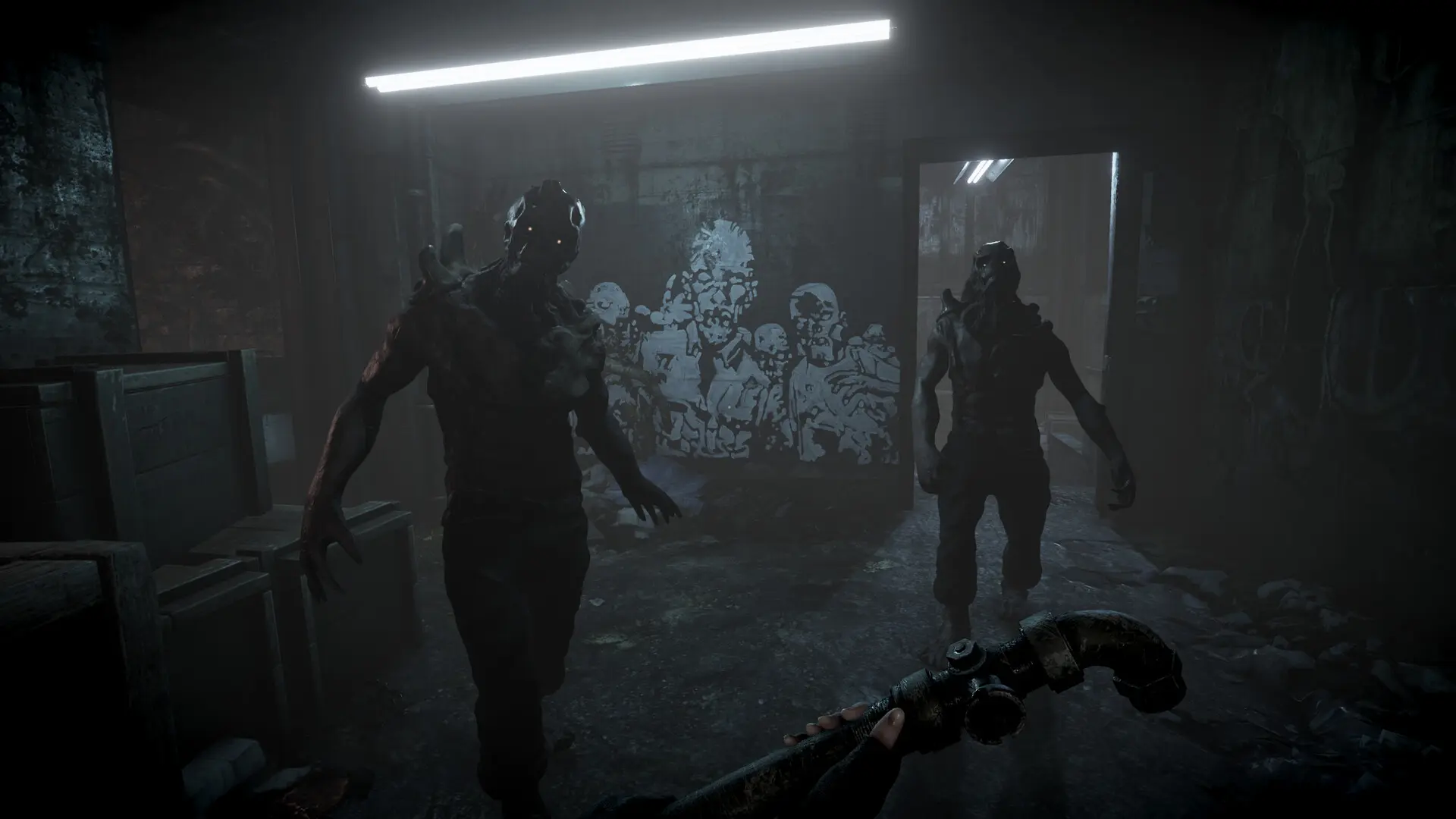 Разойдись, свинопасы! Или господин спасатель вам таких пиздюлей отвесит, вовек не забудете! Где тут водопроводная труба какая-нибудь, которая не сломается через два удара?!