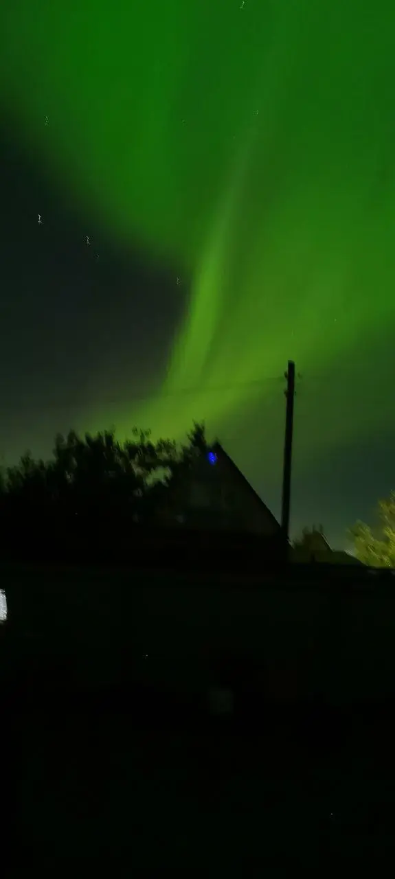 Всё фотографировалось на разные устройства