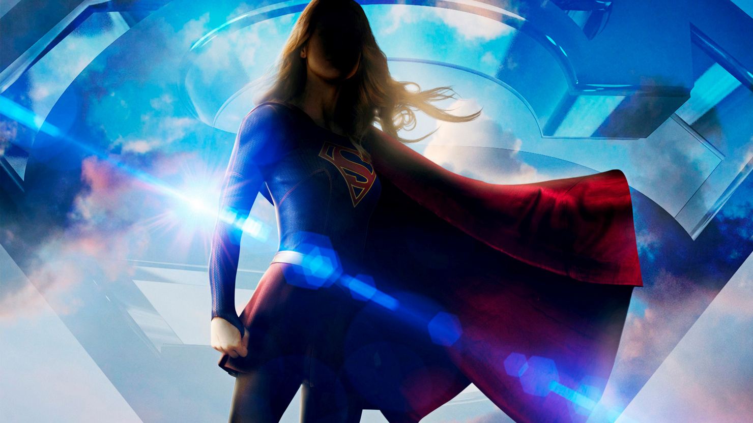 DC Studios планирует выпустить полнометражную киноленту о Юных Титанах . Как сообщает The Hollywood Reporter, сценарий к фильму будет писать Ана Ногейра, работающая в настоящее время над фильмом "Супергерл: Женщина будущего".