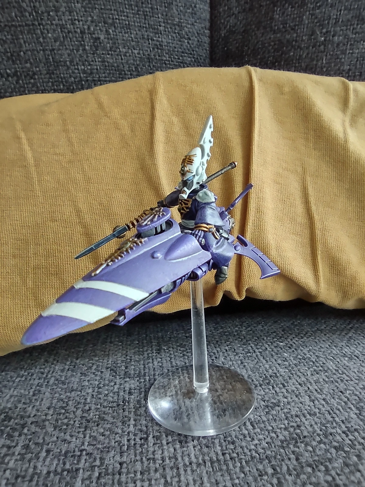 Вариант с копьем.