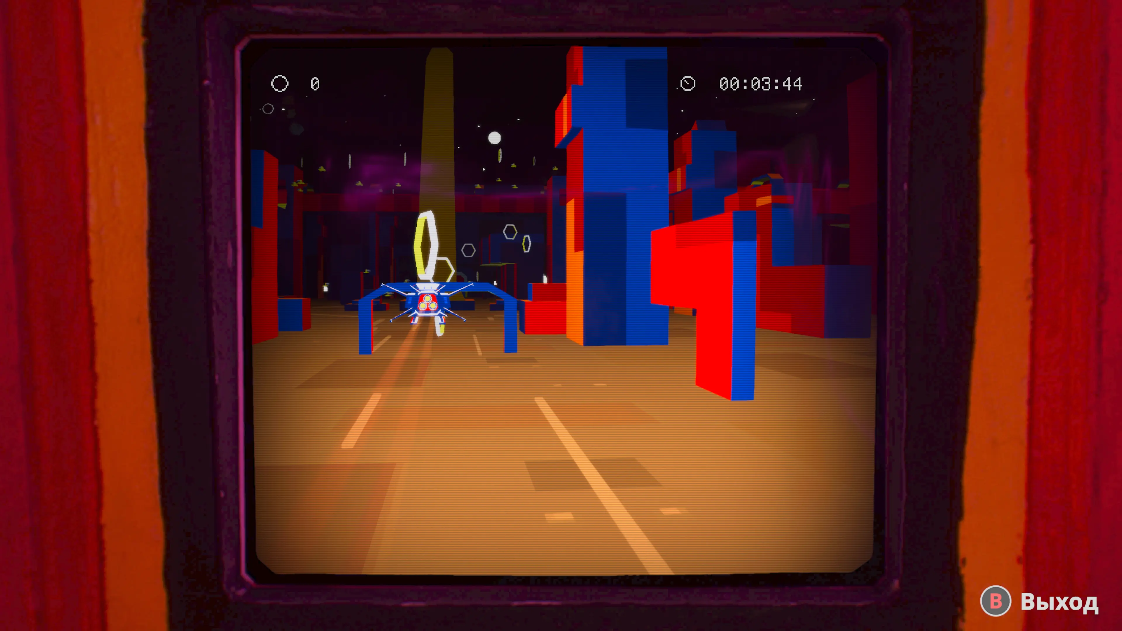 Знаменитые торговые автоматы здесь тоже есть, жаль пинболл отсутствует