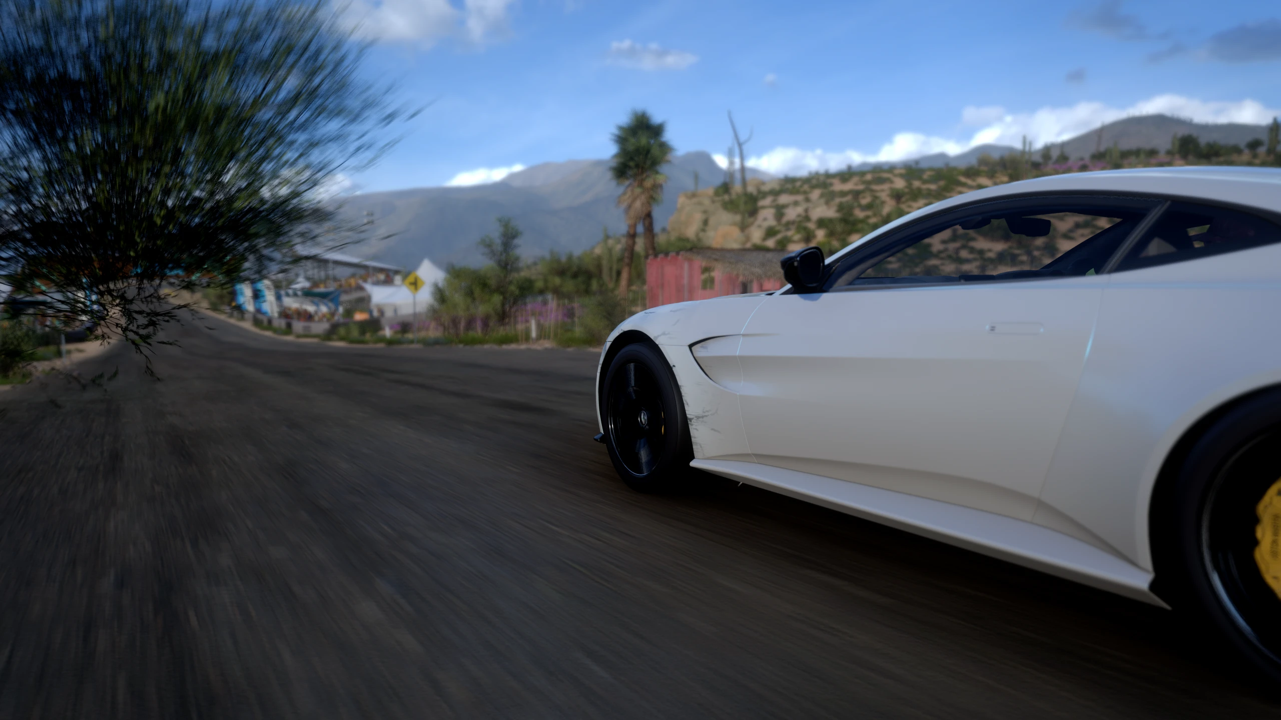 104 657 697 | 2019 Aston Martin Vantage | A800