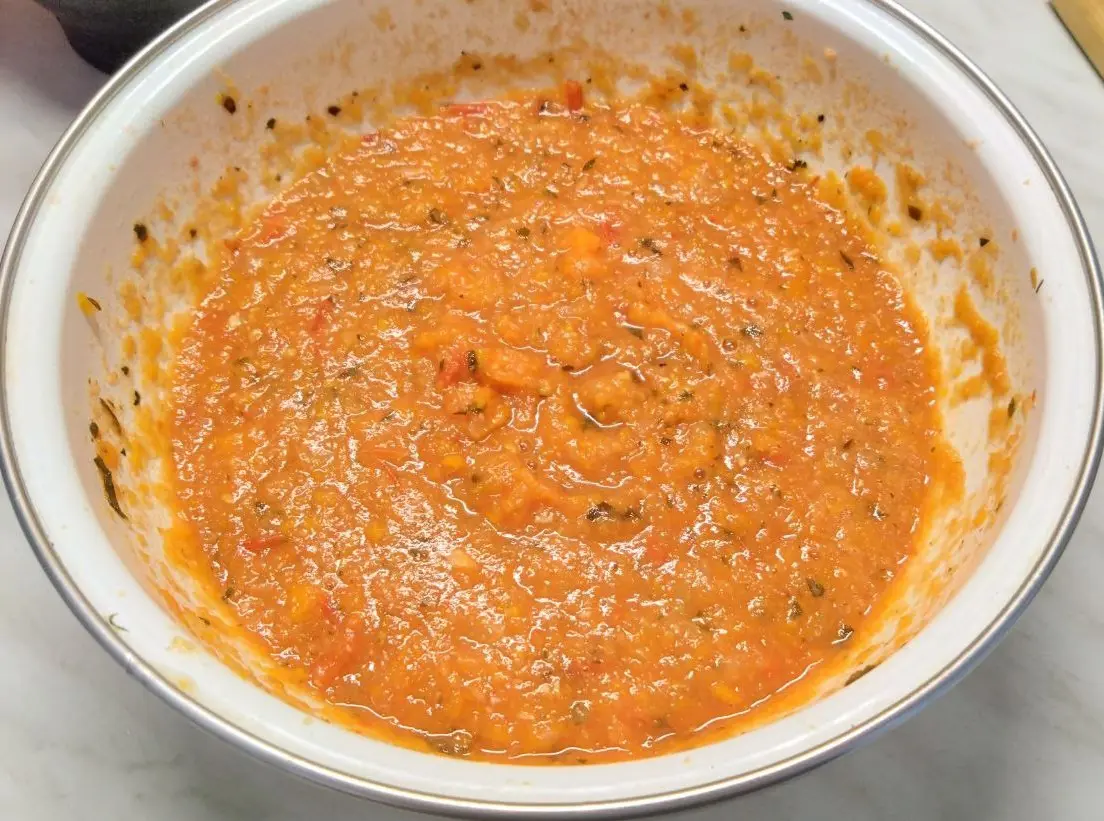 Да, выглядит как понос, но будет вкусно, обещаю